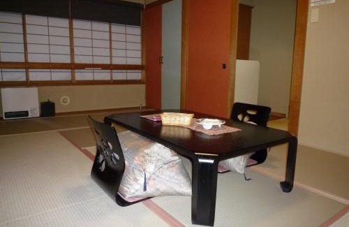 Yudanaka Shibu Onsen Hotel | Yudanaka Tawaraya Ryokan