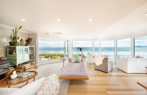 Eastern View Haus | Yumba - Beach Views on the Great Ocean Road