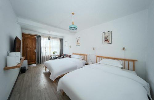 Dayan Old Town Haus | Yunyejian View Bed and Breakfast