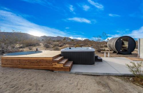 Joshua Tree Highlands Haus | Zebra Shadow By The Cohost Company