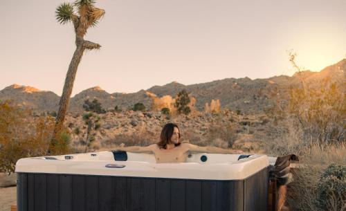 Joshua Tree Highlands Haus | Zebra Shadow By The Cohost Company