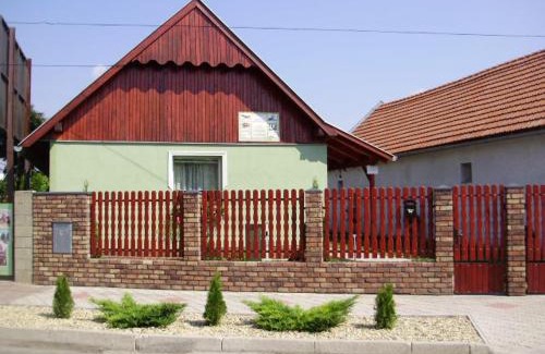 Velky Meder Wohnung | Zelený domček