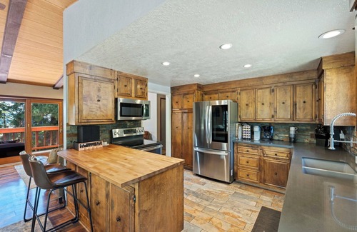 Zephyr Cove Haus | Zephyr Cove Tahoe Haus in den Hügeln mit Blick auf den See!