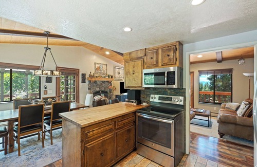 Zephyr Cove Haus | Zephyr Cove Tahoe Haus in den Hügeln mit Blick auf den See!