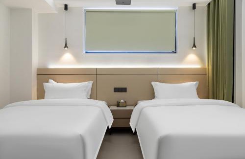 Wulingyuan Haus | Zhangjiajie Longing Mountain B&B