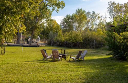 Virgin Sonstige | Zion on the 9's Airstream Getaway