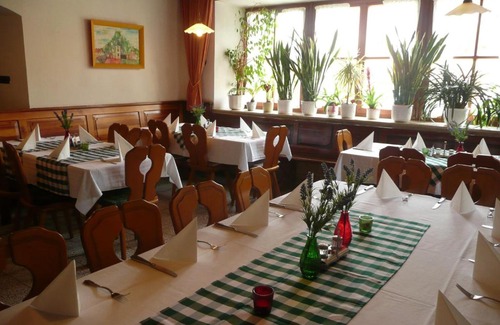 Kallmunz Haus | Zum Weißen Rössl