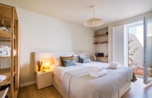 Parede Haus | Zus House Stylish Pool Stay Near Lisbon & Beach