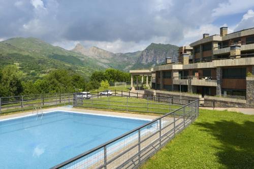 Ático Argualas IV con piscina - WOWRURAL