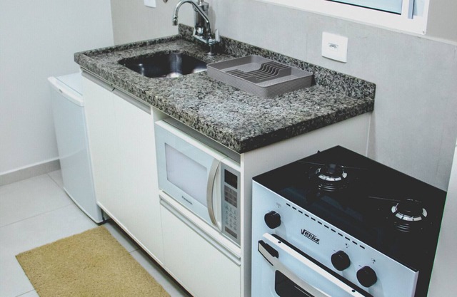 Ótima kitnet prox à UNIFEI com Wi-Fi e Smart TV