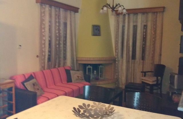 Άνετο σπίτι στην περιοχή Αργινωντα Καλύμνου ...