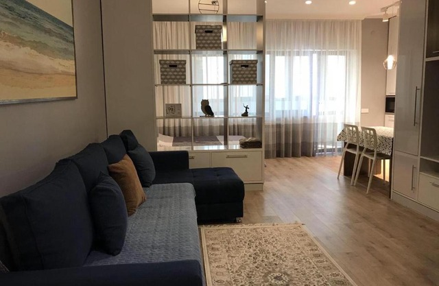 Апартаменты на Айманова 140