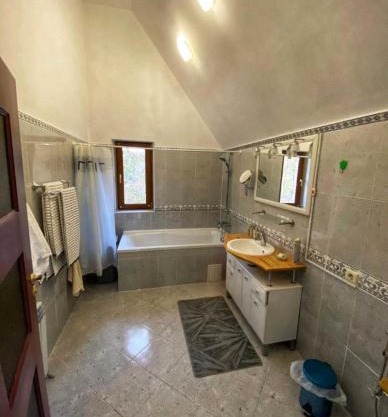 Юрта в городе