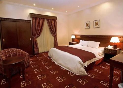 أسوار جدة للشقق المخدومة