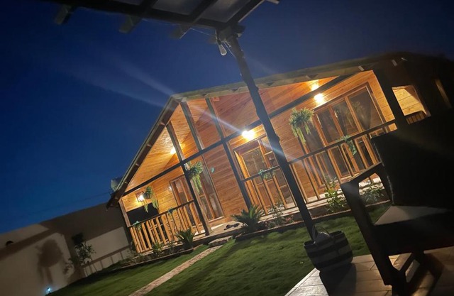 الكوخ الهادئ