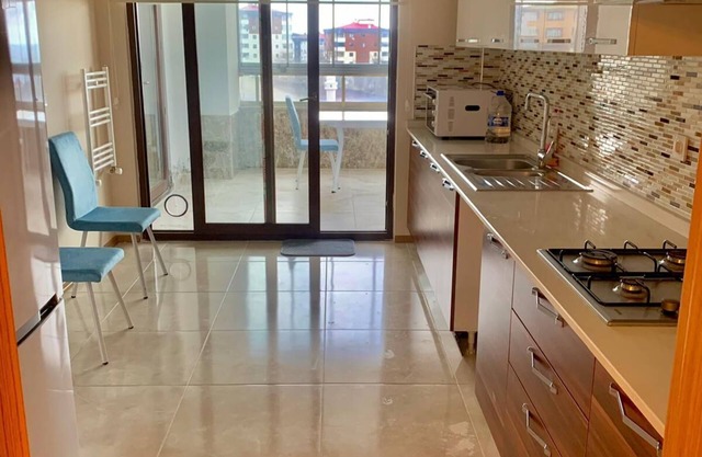 شقة بليتلي طرابزون - شقق الصقر الذهبي