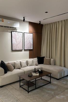 شقة ثلاث غرف بتصميم أنيق