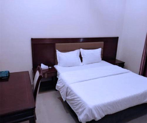 نجمة الحمراء