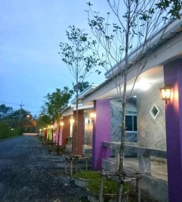 โรงแรมบ้านสวนบางภูมิ