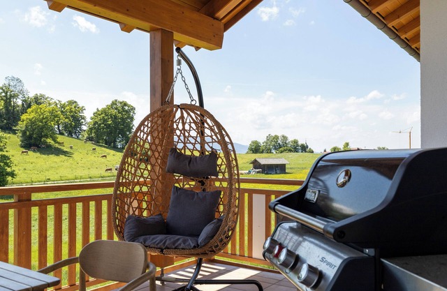 ღLIBORIA I Idyllisches neoklassisches Ferienhaus