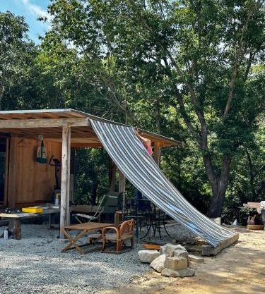 まるごや 船でしか行けない離島の一棟貸し宿