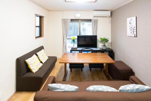 アンドシェア 名古屋栄エリアの4LDK100平米 最大12名まで一軒家貸切 無料駐車場付 and SHARE