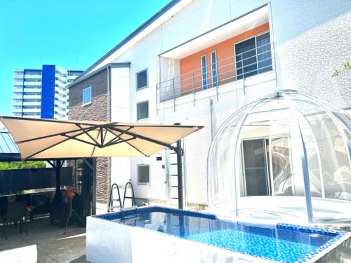 バブルハウス付き!白良浜徒歩10分!プール付き!BBQ雨でも可能!貸切!浅築5LDk