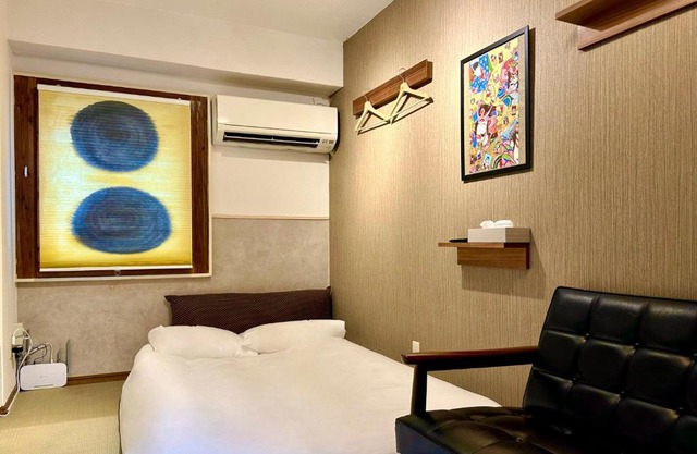 上野浅草銀座近い 山手線御徒町駅3分 アメ横3分 上野駅10分 上野広小路駅3分 湯島駅2分 2-4人 レトロ和風畳寝室