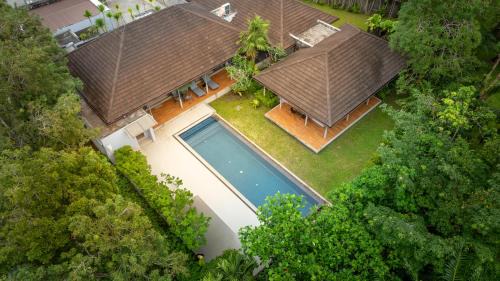 卡图精品五卧高尔夫场别墅