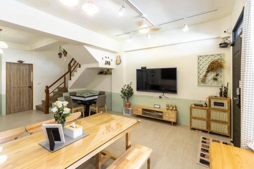 向左走民宿 2025新開幕 4-18人包棟請來電預訂