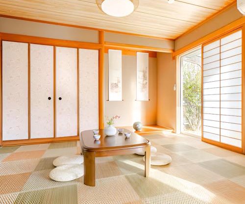 宿の夜夜 広々一棟貸し駐車場2台 浴室2箇所 大家族グループ旅行に最適 静かな環境