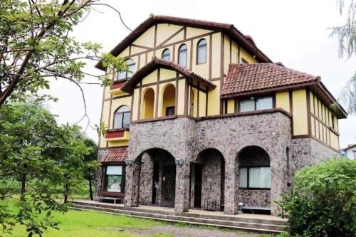 田園城堡包棟民宿