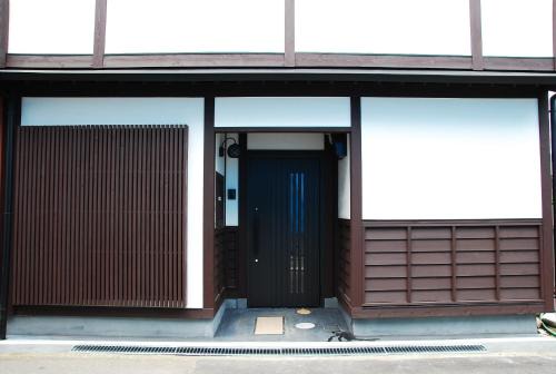 金沢一棟宿 海泉 Restoring In Kanazawa KAISEN