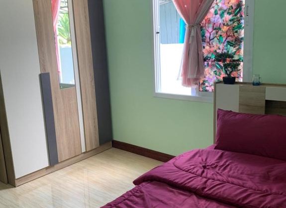 บ้านเพชรอาวุธโฮมสเตย์