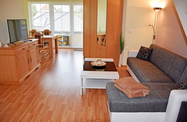 02 Ferienappartement zur Granitz mit Balkon - Ferienwohnungen zur Granitz mit
