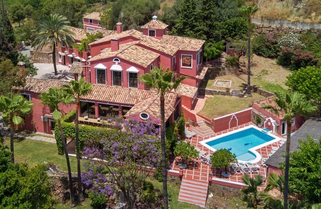 04 - Vega Colorado, 12 bedroom Mansion