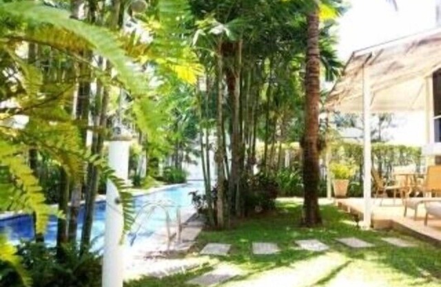 052 Pool Villa 4br direkt am Strand