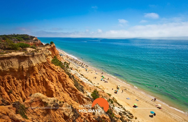 #067 Cozy Flat w/ Pool & 3m Falésia Beach
