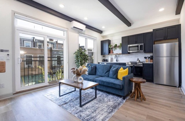 1/1 Across from Fairmount Park | 10 mins to DT (E)