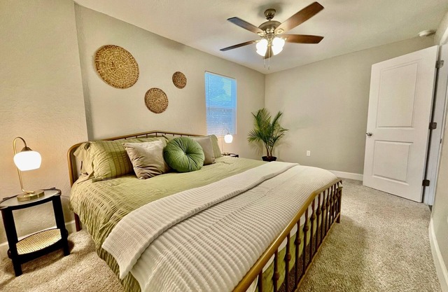 1/1 Full kitchen - Pet Friendly - Washer/Dryer