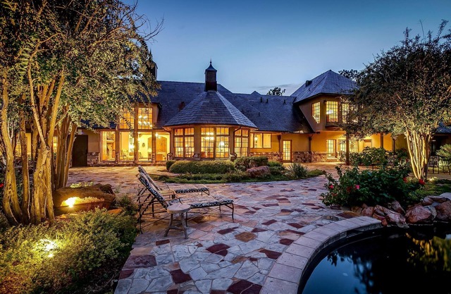 1,600Acre Lxry Hunting Ranch/Fishing Haven w/Pool
