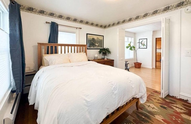 1 Bdrm Apt dwntwn Winooski w/ laundry and parking