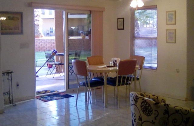 1 Bed Apartmt-No Cleaning Fee! - Large 1 Bedroom Apartment: Hummingbird Haven