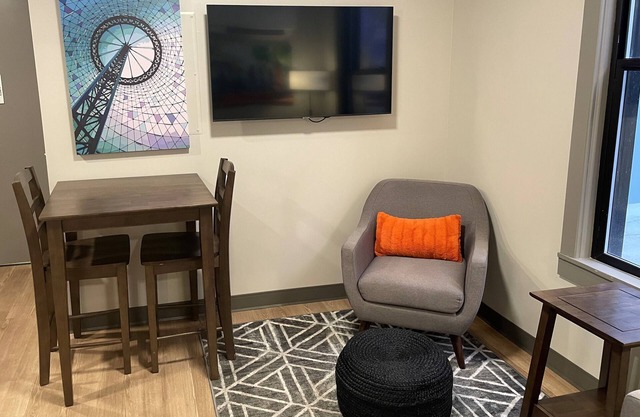 1 Bed Outstanding Travel Apartment Perfect for Nomadic Living