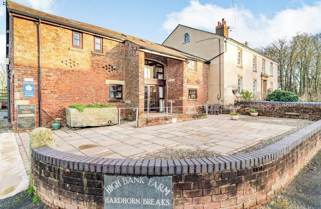 1 bedroom accommodation in Poulton Le Fylde