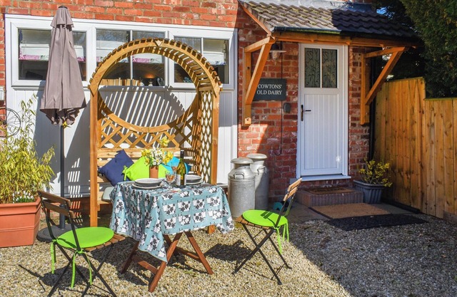 1 bedroom accommodation in East Cowton