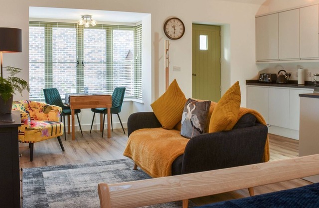1 bedroom accommodation in Chichester