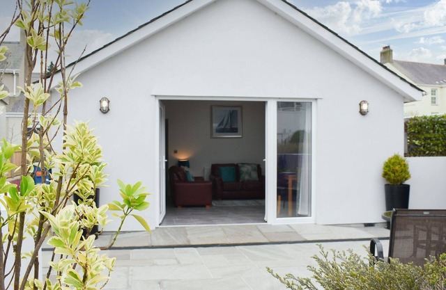 1 bedroom accommodation in Llanbedrog, near Abersoch