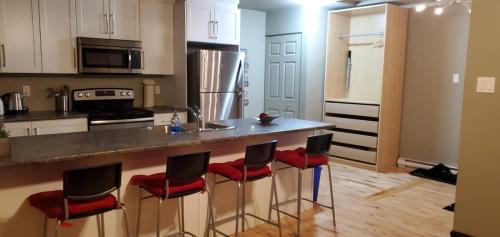 1-Bedroom Apartment Bellisimo AG by Amazing Property Rentals