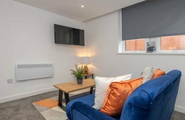 1 bedroom apartment in Wakefield